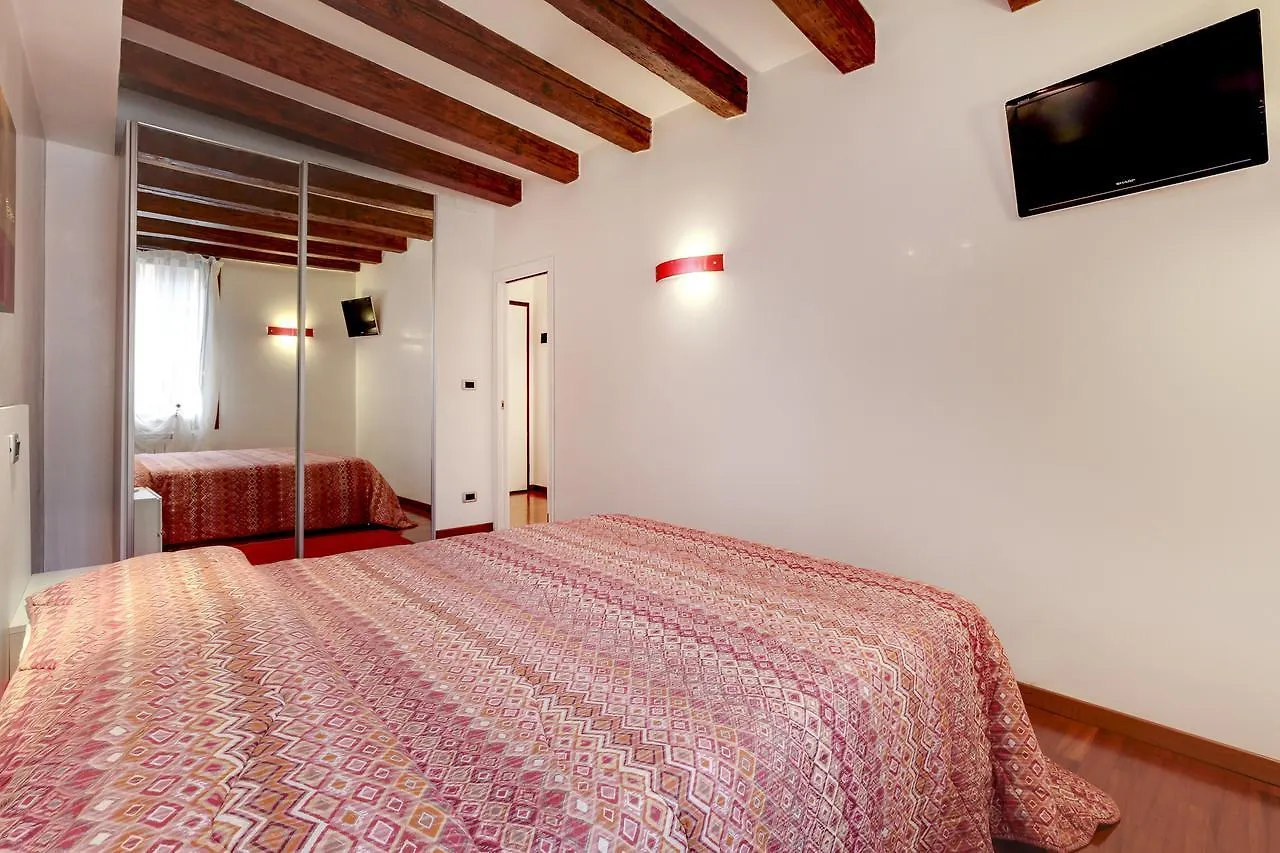 Apartment Biennale Venise Italie